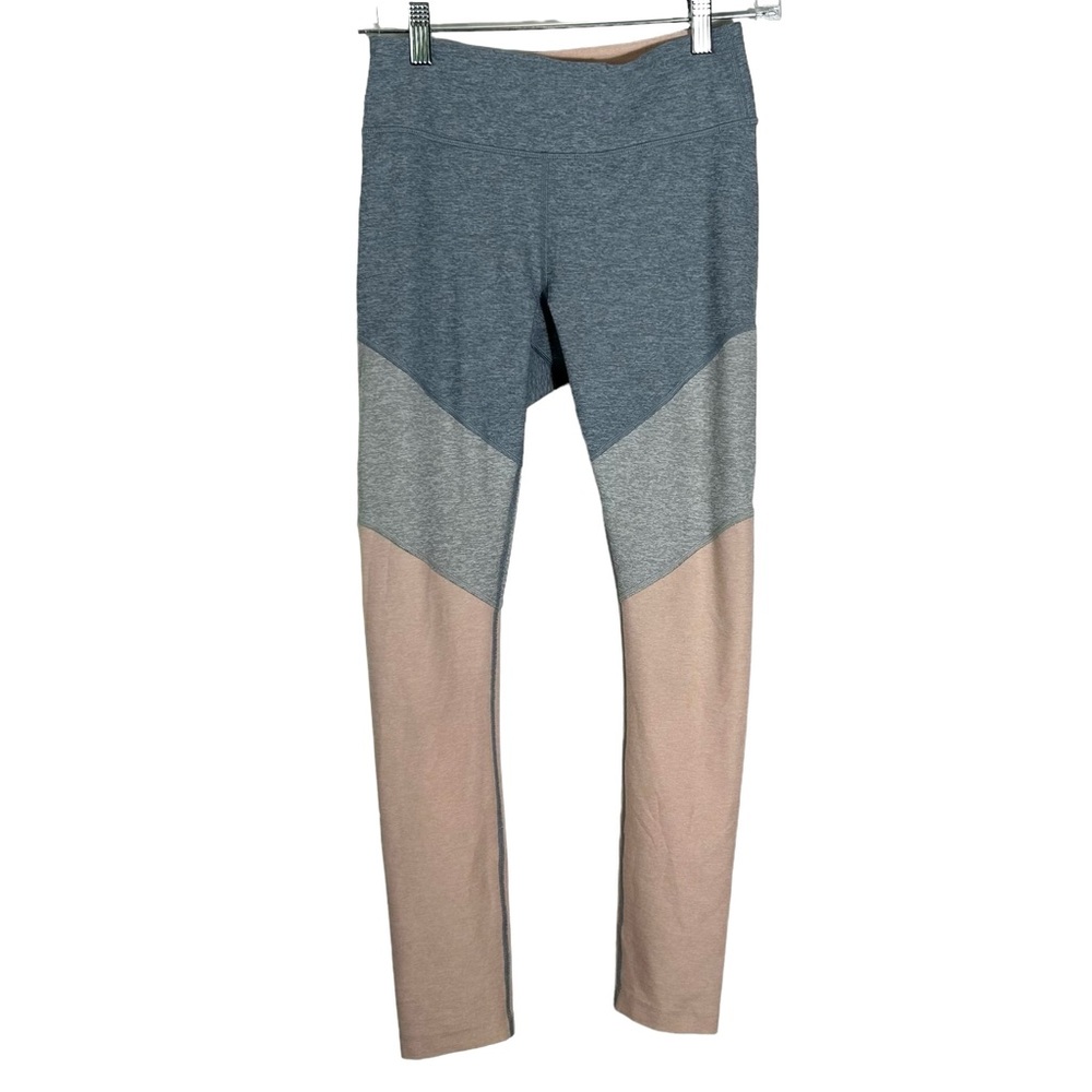 Outdoor Voices Women's Tricolor Spring 7/8 Leggings in Size S
